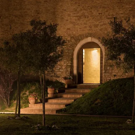 Borgo Di Gallano * Valtopina