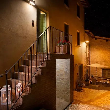 Hétvégi ház Borgo Di Gallano *