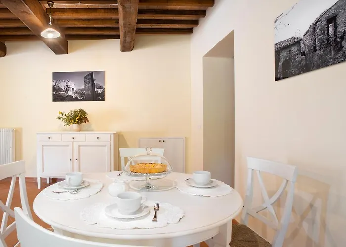 Borgo Di Gallano * Valtopina